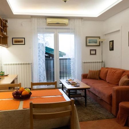 Apartment Akacija Gardens เบลเกรด ภายนอก รูปภาพ