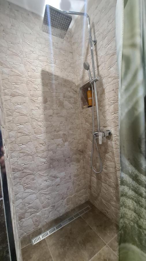 Apartment Akacija Gardens เบลเกรด ภายนอก รูปภาพ