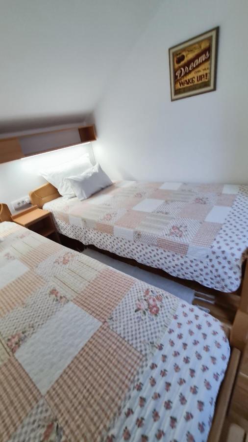Apartment Akacija Gardens เบลเกรด ภายนอก รูปภาพ